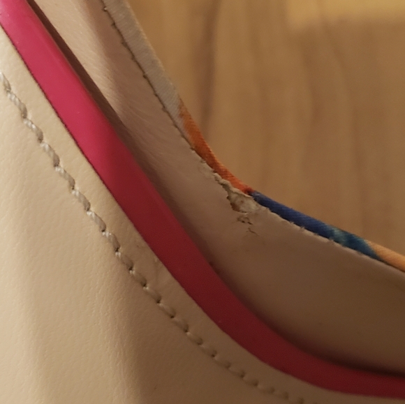 GUESS BEAUTIFUL FABRIC FLOWER STILETTO HEELS SIZE 7.5 - Picture 7 of 9